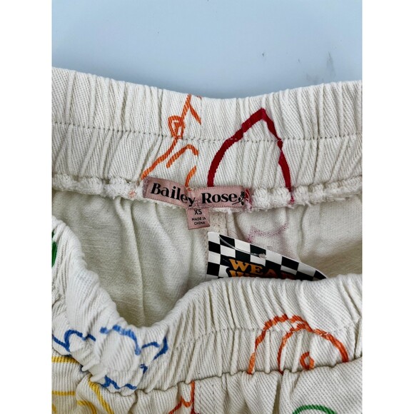 Women's Shorts - Bailey Rose by Lala White Designed Mini Sweat Short Stretch XS - Picture 2 of 7